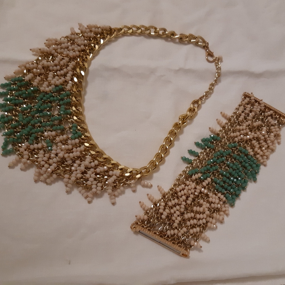 necklace - Picture 6 of 9